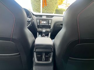 Skoda Octavia VRS 2016 230CV MANUAL