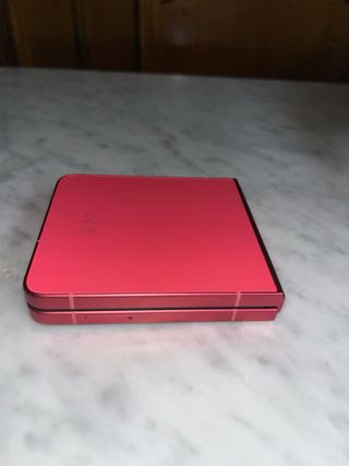 Samsung Z Flip 7 512GB - RIVENDITA (Fattura MediaMarkt 25/12)