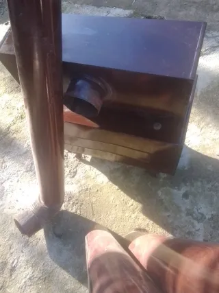 Estufa de leña antigua