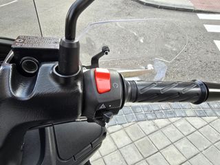 SUZUKI BURGMAN 2019