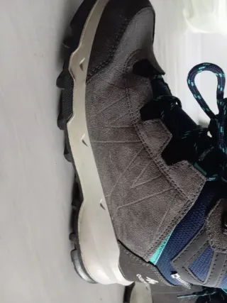 Botas de montaña Quechua MH-900