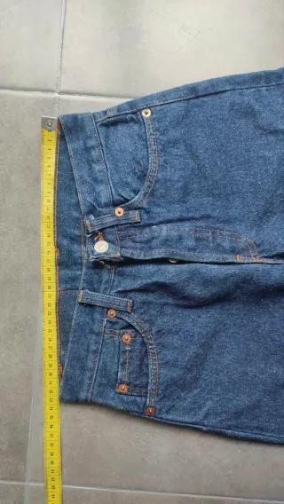 2 Vaqueros Levi's 501 Azul y Gris