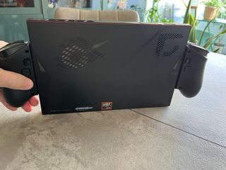 OneXPlayer X1 Pro 32GB / 1TB / AMD AI 9 HX 370