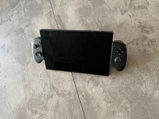 OneXPlayer X1 Pro 32GB / 1TB / AMD AI 9 HX 370