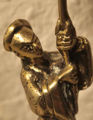 Figura antigua Meneses