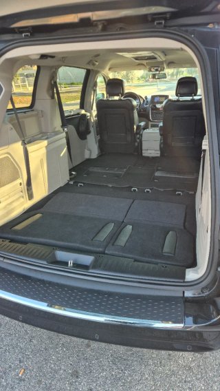 Lancia Voyager 2014