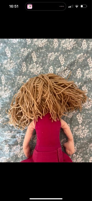 Muñeca peluche vestido rosa y botas