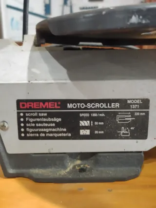 Caladora de mesa con sierra