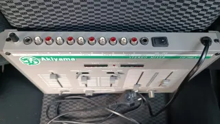 Mesa de mezclas Akiyama SM-2900 A