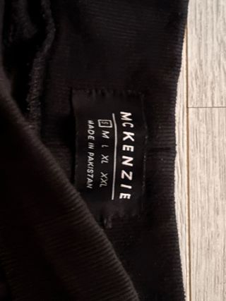 Conjunto chándal McKenzie negro