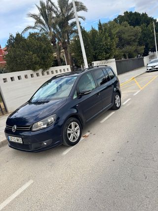 Volkswagen Touran 2012