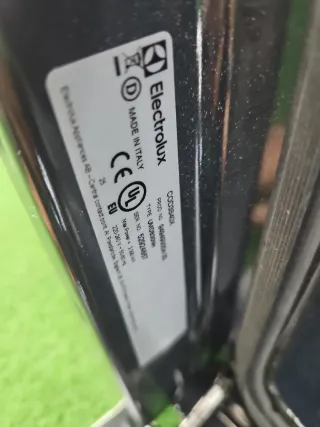 Horno Electrolux Vapor Multifunción Empotrable