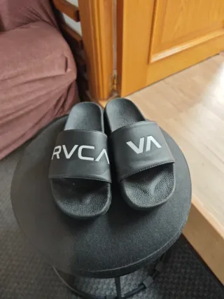 Sandalias RVCA Talla 40 (7 US)