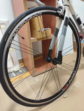 Bicicleta de carretera Giant blanca TALLA S