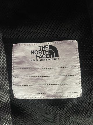 Chubasquero The North Face Negro