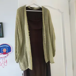 Chaqueta Massimo Dutti verde oliva