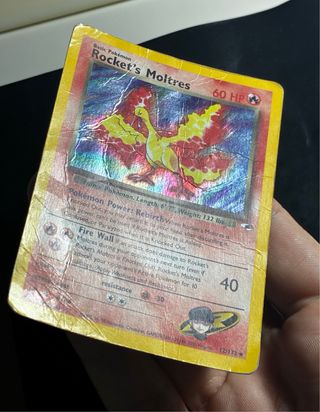 Carta Pokemon Rocket's Moltres 12/132