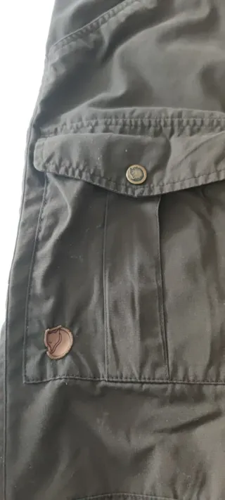 Pantaloni da escursionismo Fjällräven verde oliva