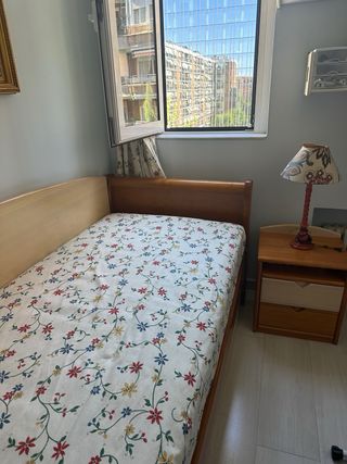 Dormitorio juvenil madera pino