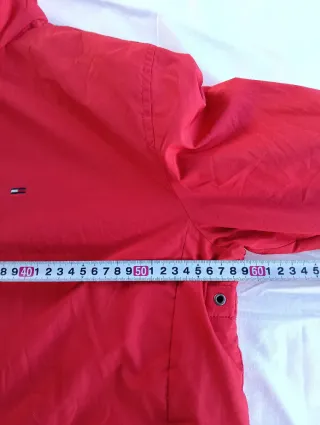 Chaqueta Tommy Hilfiger reversible azul/rojo