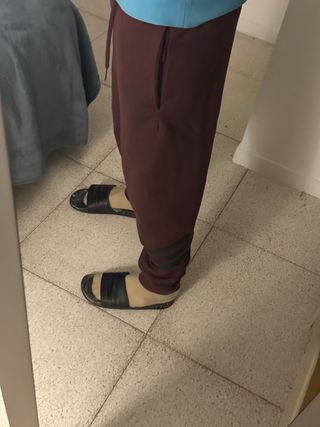 Pantalones Adidas Morados con Rayas Negras