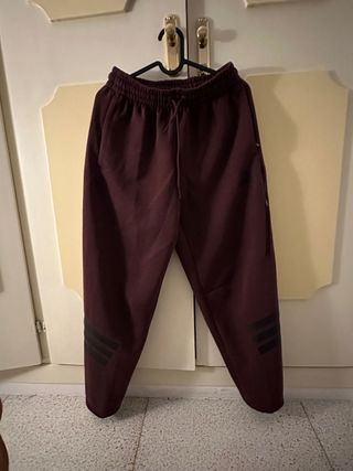 Pantalones Adidas Morados con Rayas Negras