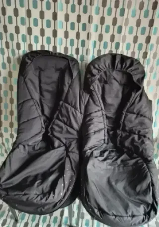 SACO SILLA POLAR REPELENTE AL AGUA, NEGRO