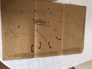 Plantillas Corte y Confección Estilo Sastre .