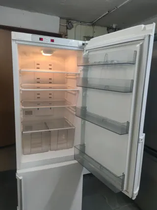 Nevera Corberó combi clase A 188x60cm con garantía