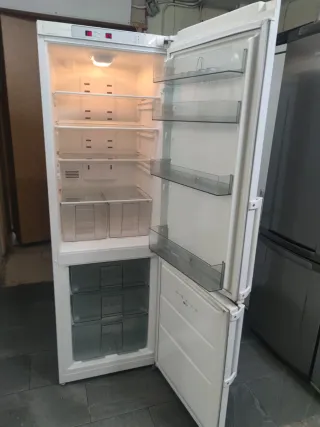 Nevera Corberó combi clase A 188x60cm con garantía