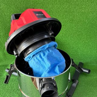 Aspirador Einhell TC-VC 1820 S