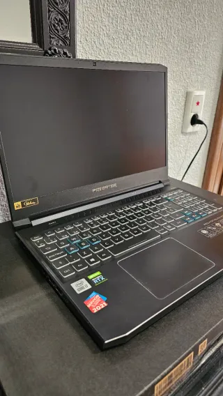 Acer Predator Helios 300 | RTX 3060 | i7