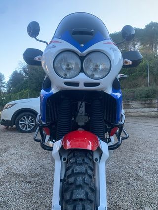 Honda Africa Twin XRV 750 RD07a