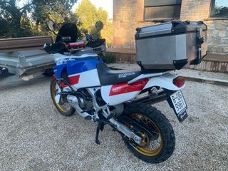 Honda Africa Twin XRV 750 RD07a