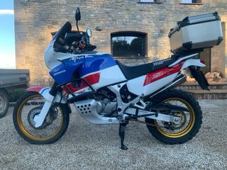 Honda Africa Twin XRV 750 RD07a