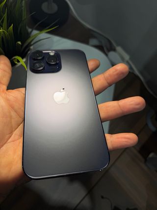 iPhone 14 Pro Max Viola Profondo