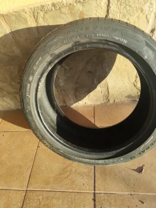 Neumático 205/45 R16 83W Radial Tubeless