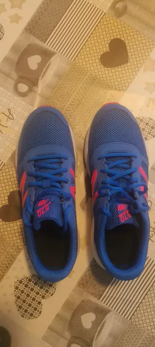 Zapatillas New Balance 570 Azul/Rojo