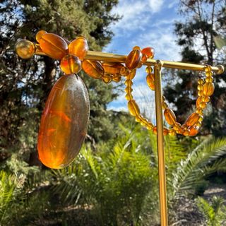 Collar de ámbar con colgante