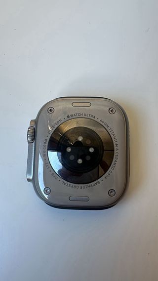 Apple Watch Ultra Series 1 con cinturino arancione