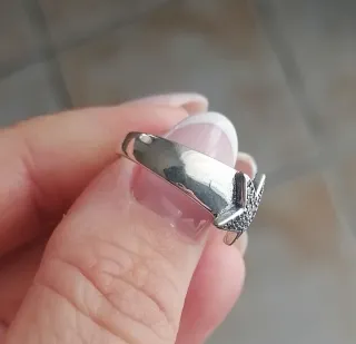 Anello fascia argento S925 con stella e zirconi