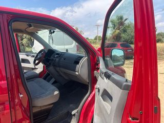 Volkswagen Transporter T5 2004