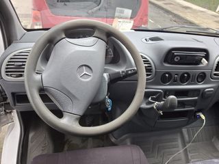 Mercedes-Benz Sprinter 2004