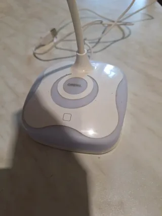 Lampada LED da tavolo flessibile