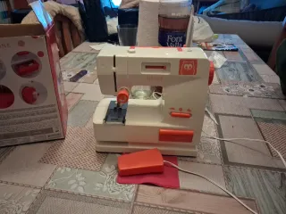 Máquina de coser infantil Negociable el precio
