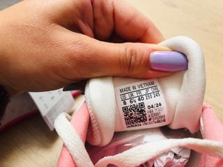 Zapatillas Adidas Everyset Trainer Beige/Rosa