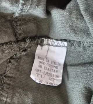 Pantalones pana verde