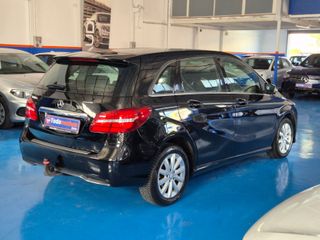 Mercedes-Benz Clase B B 180 d Sport