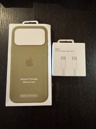 Funda iPhone 17 Pro Max Silicone MagSafe