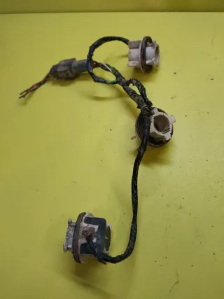 PORTALAMPARAS PILOTO TRASERO NISSAN TERRANO II